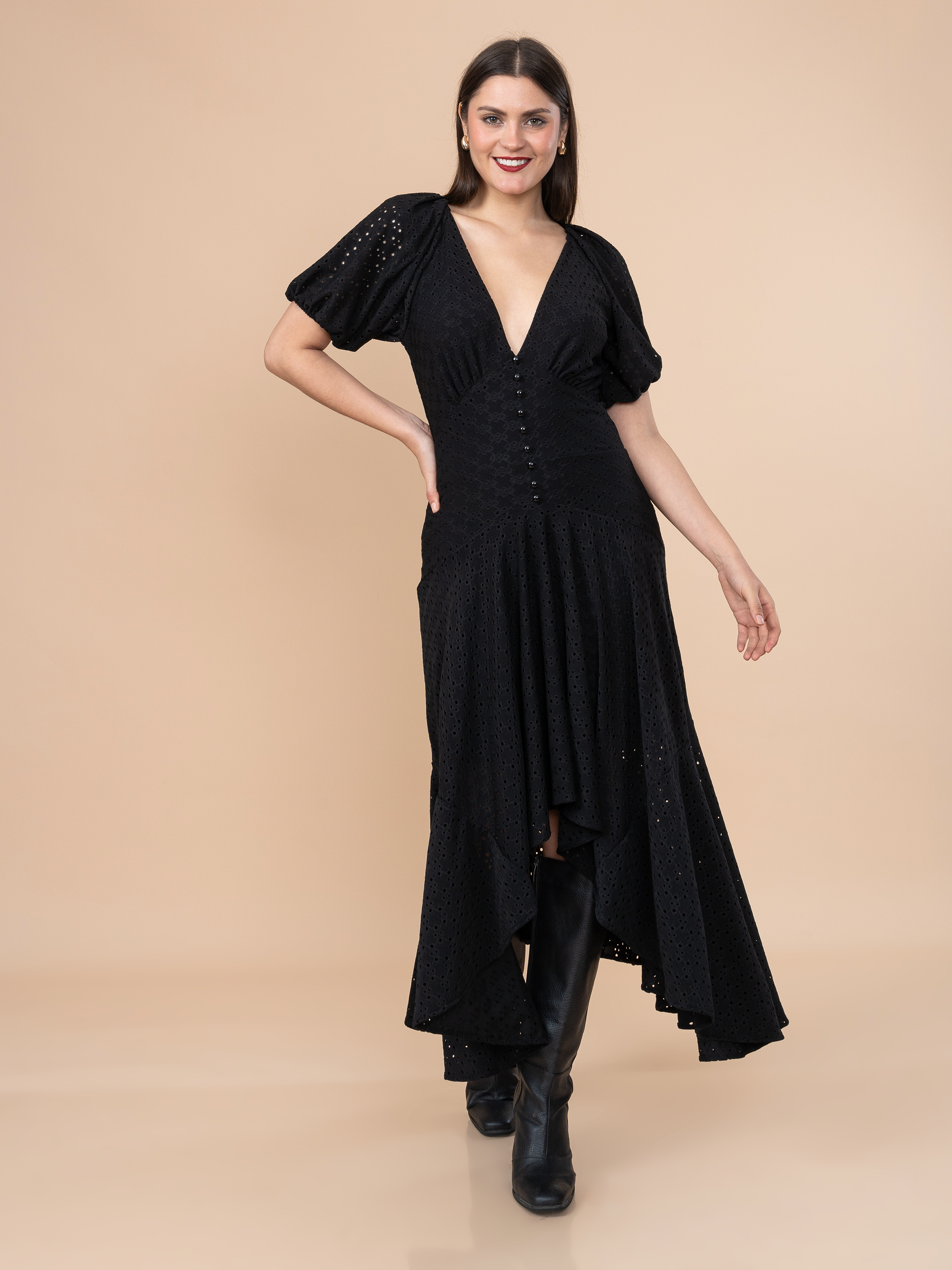 Vestido Broderie Negro